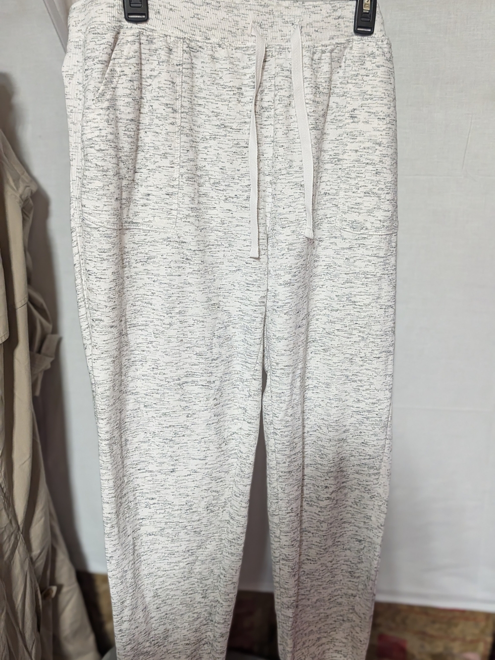 Bobbie Brooks Heathered Light Gray Lounge Pants